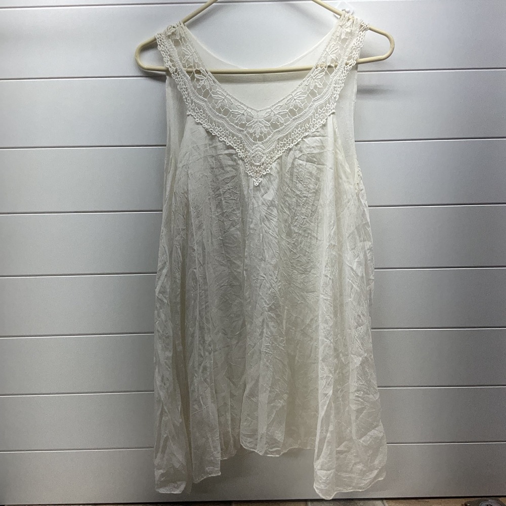 RN 75343 Ivory 100% Silk Crochet Lace Neckline Sleeveless Crinkle Tunic Top‎
